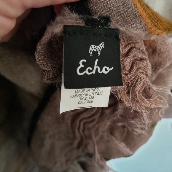 Echo Oversized Wrap Blanket Scarf Lightweight Rayon Wool Neutral Browns Fringe - Picture 5 of 12